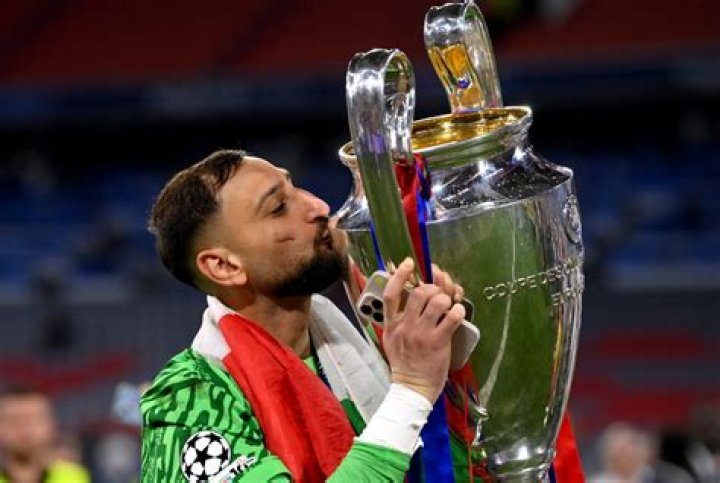 Gianluigi Donnarumma Biography, Age, Height, Wife, Net Worth, Family