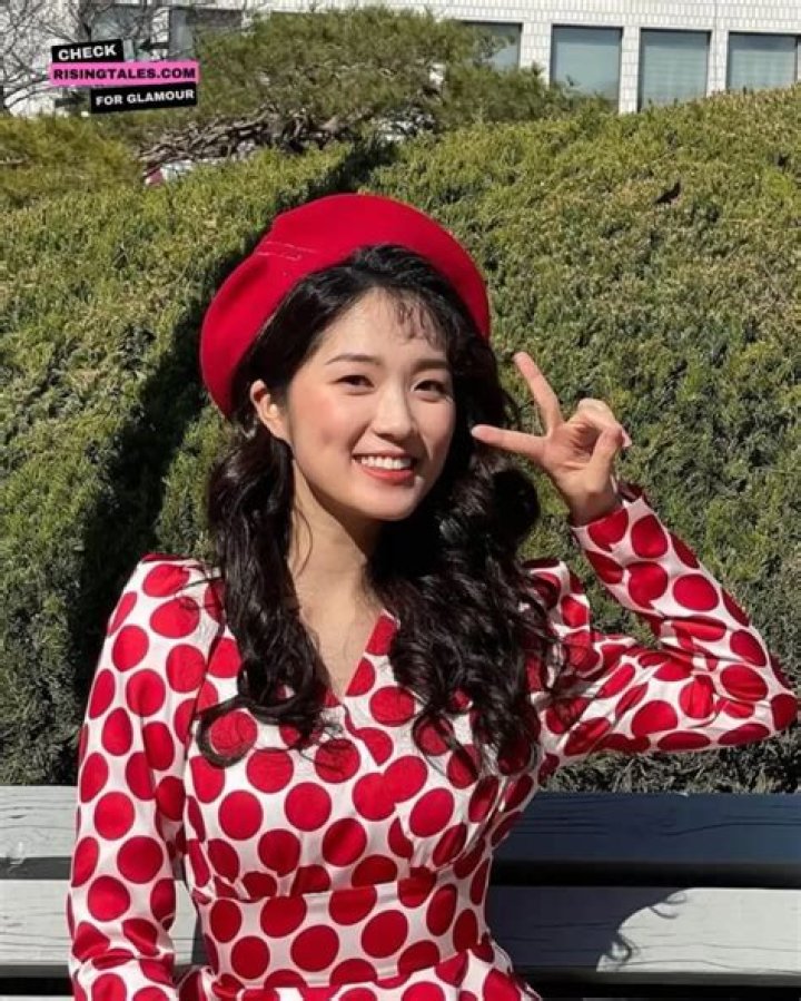 Yoo Je-yoon Biography, Age, Height, Wife, Net Worth, Family